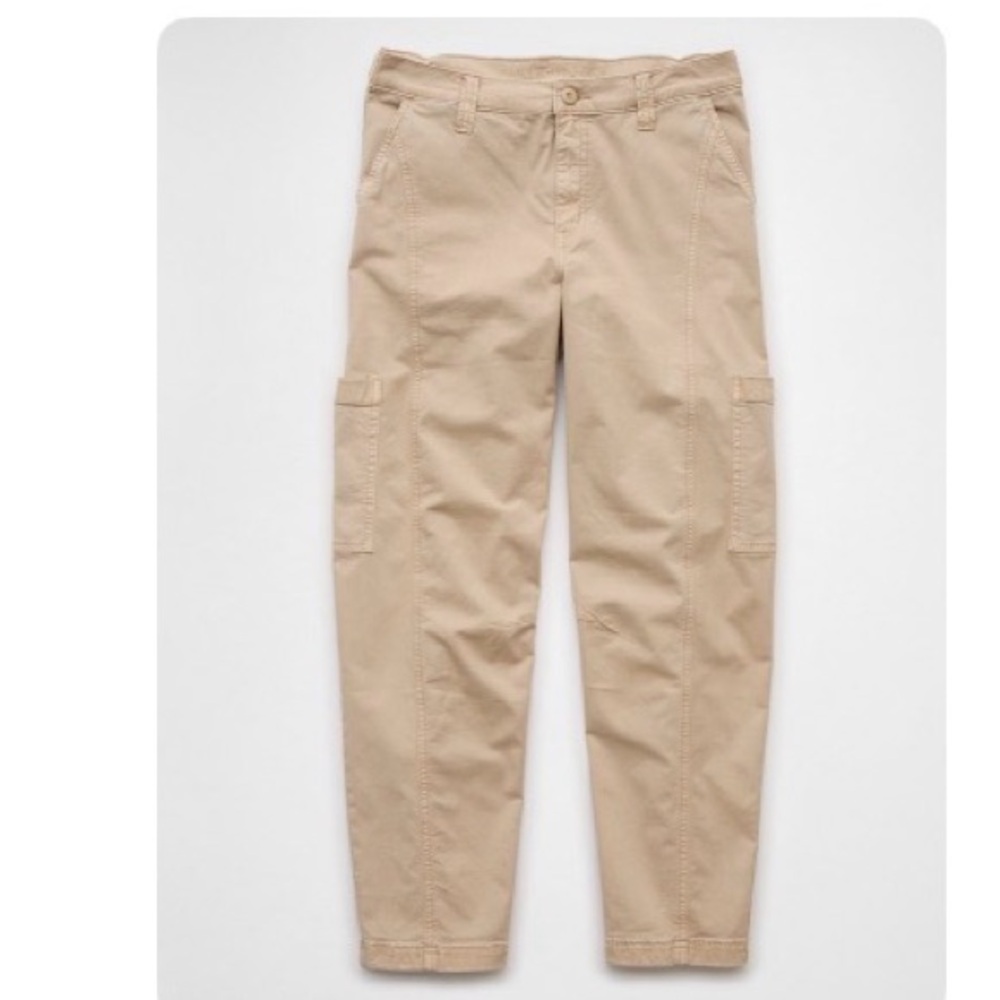 American Eagle Outfitters stretch barrel cargo pants size 4 petite